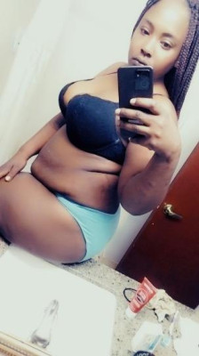 Dark🍫Ready to Fufill your sweet tooth