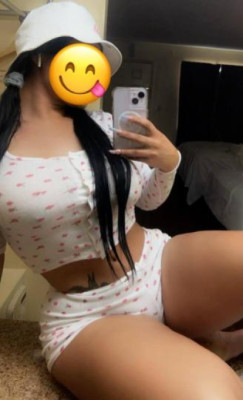 100% real sexy woman goddess 😍 I'm clean and tight am available for Incall and outcall service❤FaceTime available