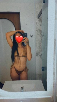 I'M NEW HERE ONLY HERE FOR A WEEK SHOW ME A GOOD TIME 😌