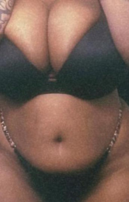 HEY GENTLEMEN 🍯NATURAL CURVY 😍BEAUTY 🥰 READY FOR FUN😉