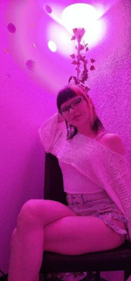 🌸petite🍃 ♡Your Local Goth Bunni♡ 🍃bubbly🌸