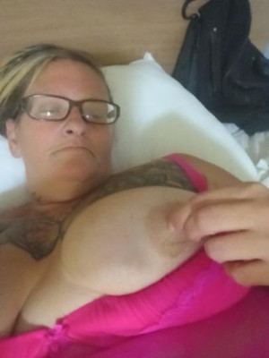 ALL 🍑 HOLES💋 AVAILABLE 😽