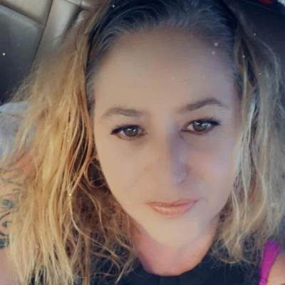 SWEET AS HONEY 🍯 1/2 OFF MONDAY NIGHT 👅SPECIALS..... 40🌹QV special 👅 Don't miss out right now 💋 👄 💪