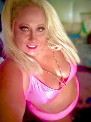 Wanna meet, No Deposit, Cash Only, Out & In