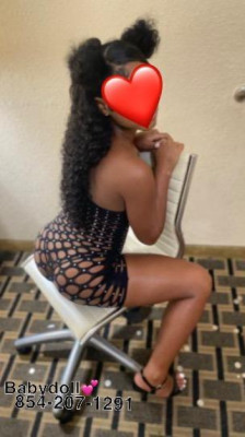 wet and tight pussy ebony