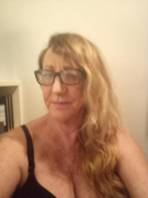 incall available outcall available looking for a mature gentleman this is Charlotte 57