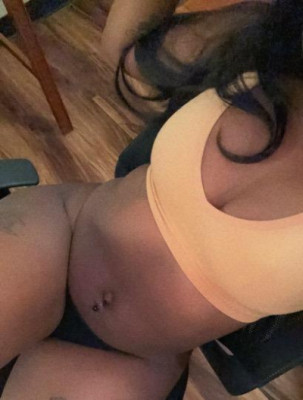 Here For One More Night 🏝 TEMPTATION💦