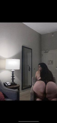 PAWG PAWG PAWG ! HOSTING NEAR RIVIERA BEACH & OUTCALLS TO SURROUNDING AREAS