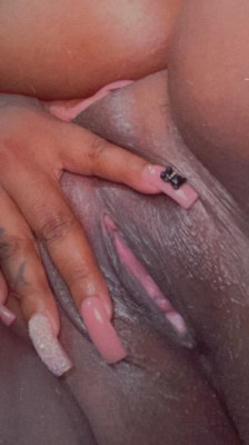 READY TO HAVE SOME FUN 🥴INCALLS ONLY COME SEE ME 💦😘