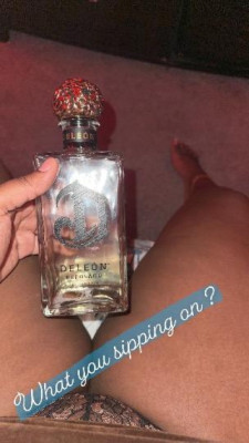 YOUR FANTASY 💦👅CUM TREAT YOURSELF TO A GOOD TIME 😘