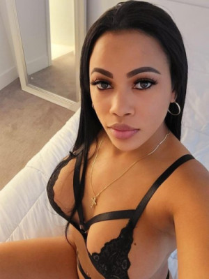 Sexy Chica exótica Espérate Naomi