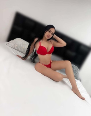 Hola me llamo Natasha soy una chica divertida😈🤤🍆