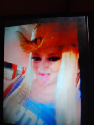 FIT, KINKY, BLOND BEAUTY OFFERING MILKING TABLE EXPERIENCE THE VILLAGES