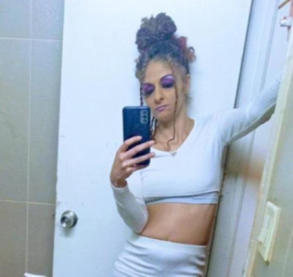 READY FOR DA EVENING!! IAM!! TRYING TO REALLY RELAX N WINE UR BODY DOWN!!!! BETTER COME FINE ME THEN!!! AVAILABLE 24/7