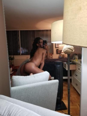SEXY PETITE EBONY BEAUTY❣💦 OUTCALL / INCALL