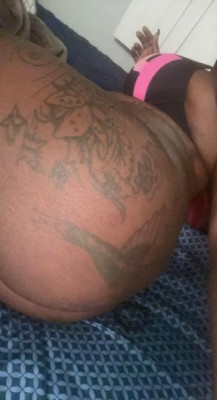 come play with me and my girl ;)