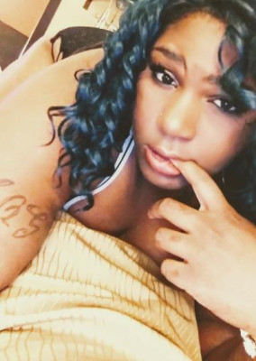 Treasure 🥰 Thick With Tricks 💋 🤤 Bomb Pussy 💣 Fire Head 🔥 Good Vibes ☮ Great Price 💰 NEVER RUSHED!! A lways Clean‼ Qv + Hhr Special 💰