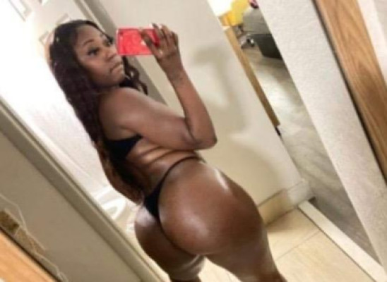 Thick Dark bitch Fat ass Available to meet. Text Or Call me
