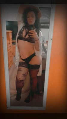 **EXOTIC NEW ADDICTION** pretty little mami waiting to please you dadddy 😘 Come let me be your sexy little secret 😈